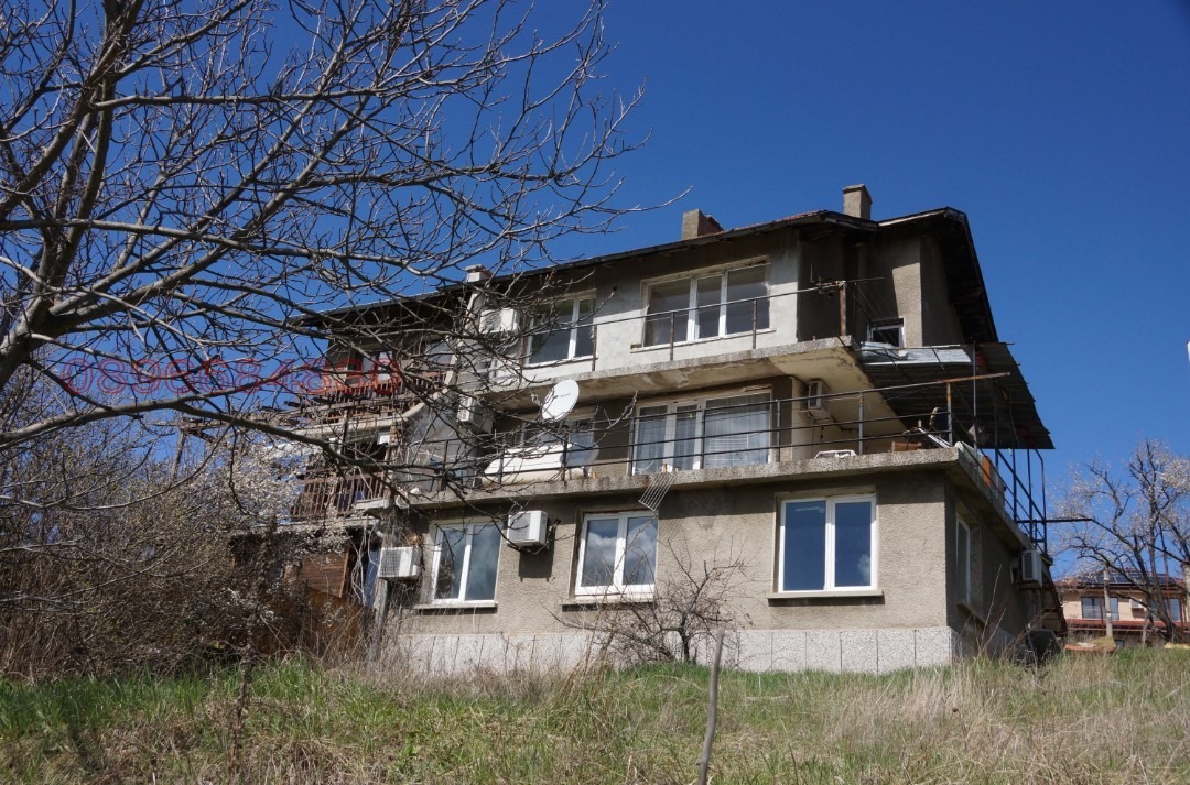 Продава КЪЩА, гр. София, гр. Банкя