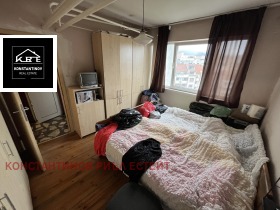 3 спаваће собе Дарвеница, Софија 12