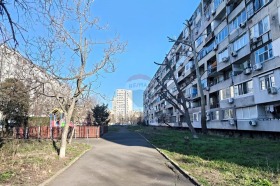 МНОГОСТАЕН, 102 m2