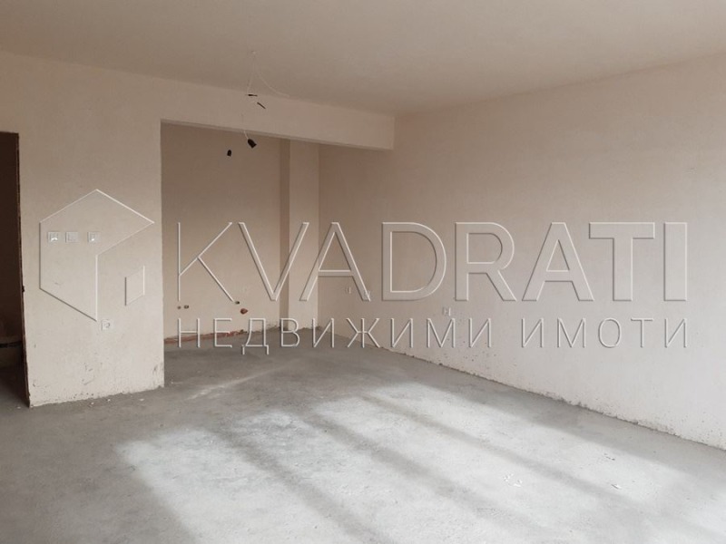 Продава  2-стаен град Пловдив , Остромила , 87 кв.м | 40429325 - изображение [4]