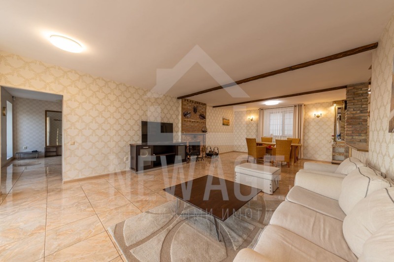 Продава КЪЩА, с. Баново, област Варна, снимка 4 - Къщи - 52981672