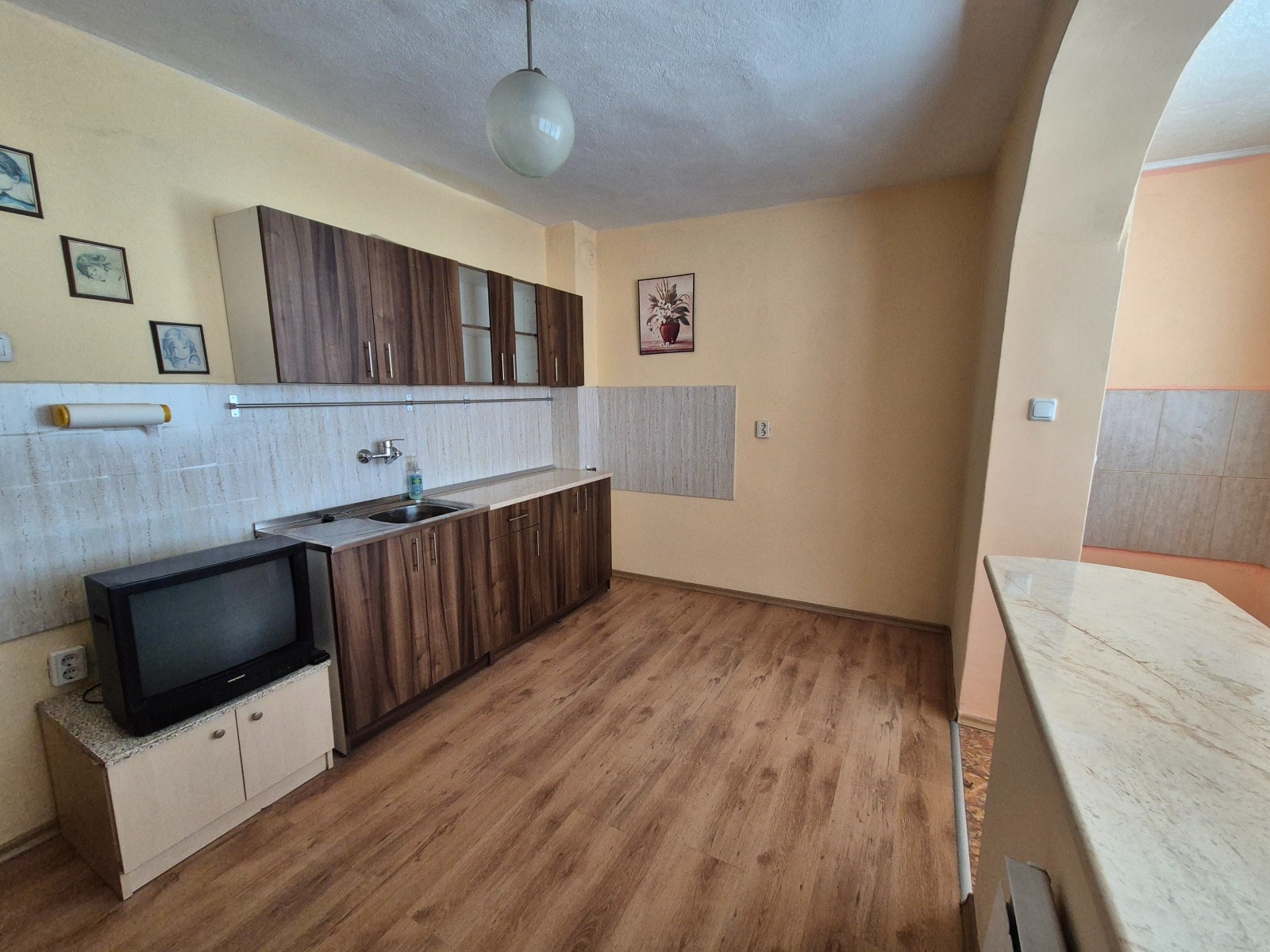 Продава 2-СТАЕН, гр. Враца, Център, снимка 2 - Апартаменти - 56303888