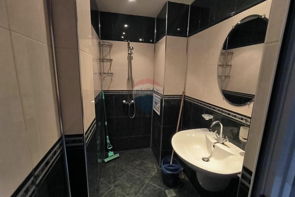 Продава МНОГОСТАЕН, гр. Бургас, Славейков, снимка 13 - Апартаменти - 53898385