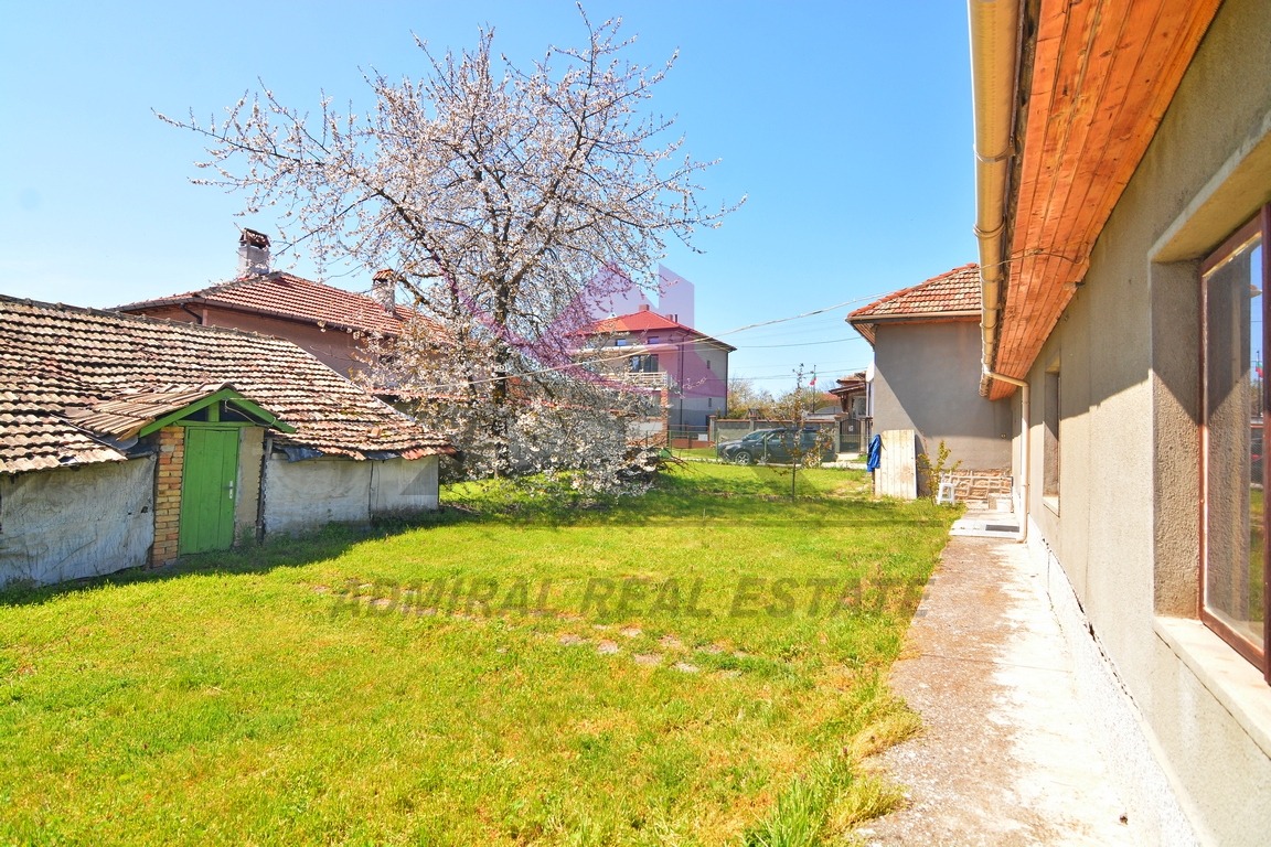 Продава КЪЩА, гр. Вълчи дол, област Варна, снимка 3 - Къщи - 56322616