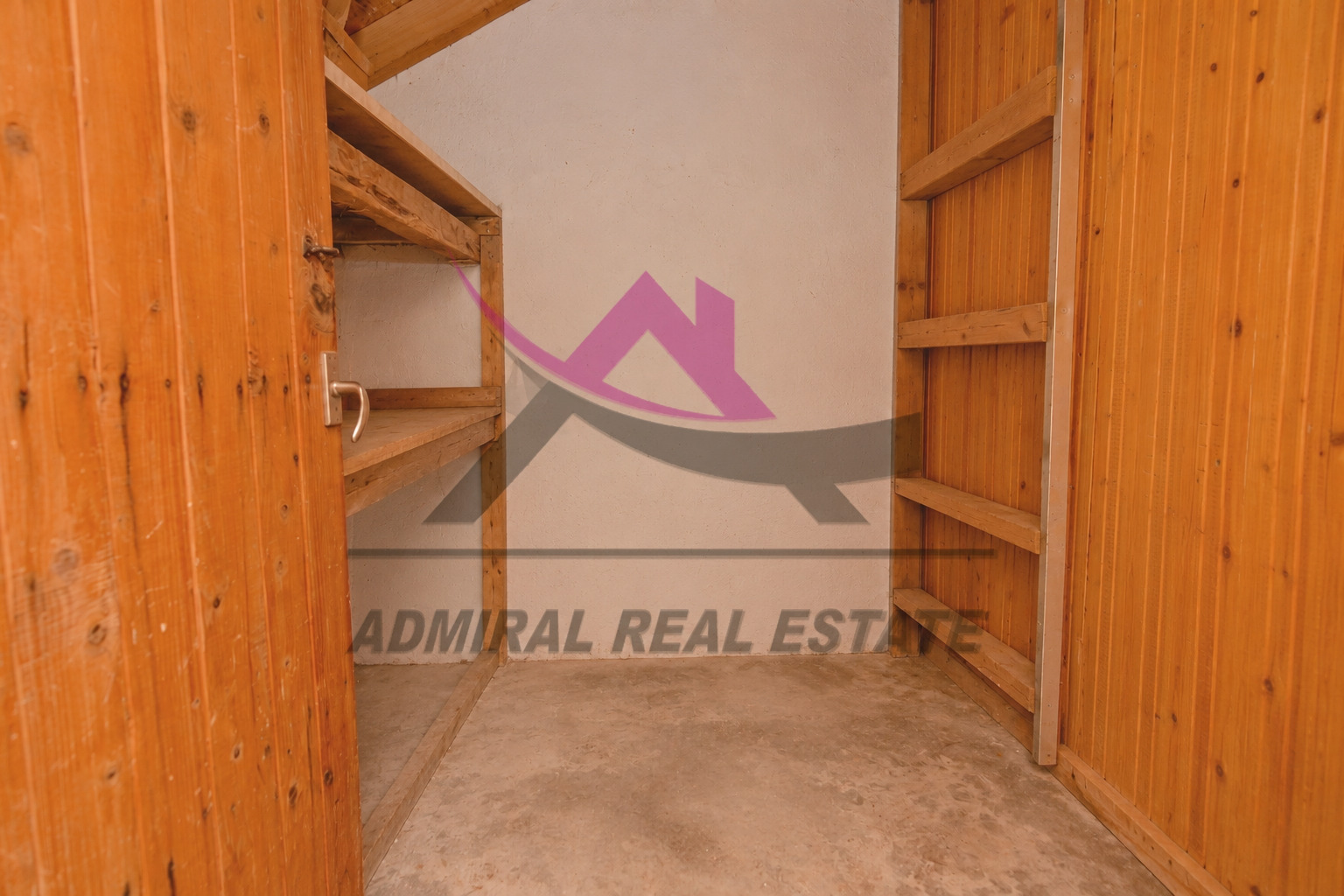 Продава КЪЩА, гр. Вълчи дол, област Варна, снимка 6 - Къщи - 56322616