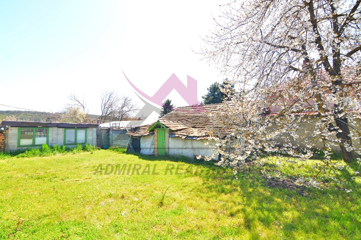Продава КЪЩА, гр. Вълчи дол, област Варна, снимка 4 - Къщи - 56322616