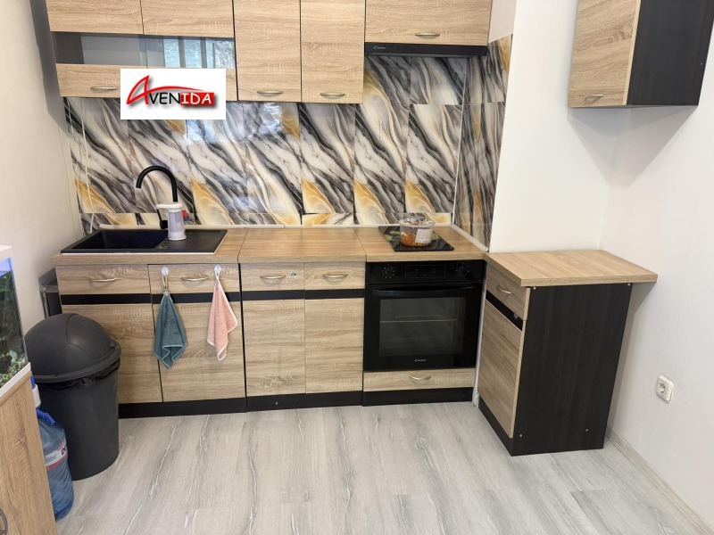 Продава  2-стаен град София , Зона Б-19 , 92 кв.м | 59025615 - изображение [4]