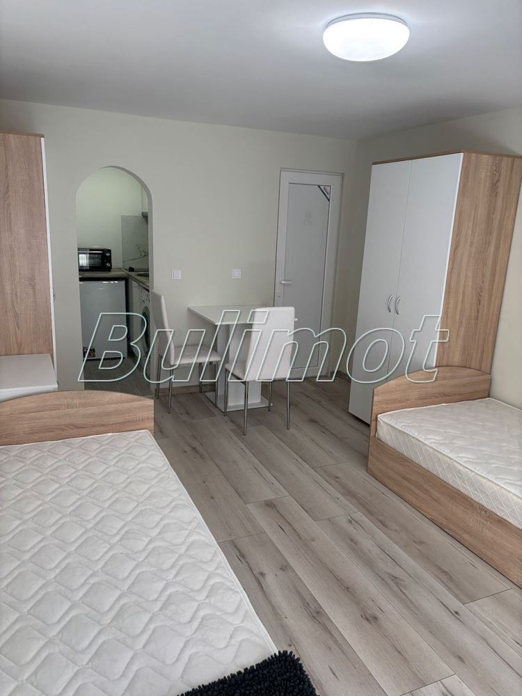 Продава 2-СТАЕН, гр. Варна, Бриз, снимка 2 - Апартаменти - 53882506