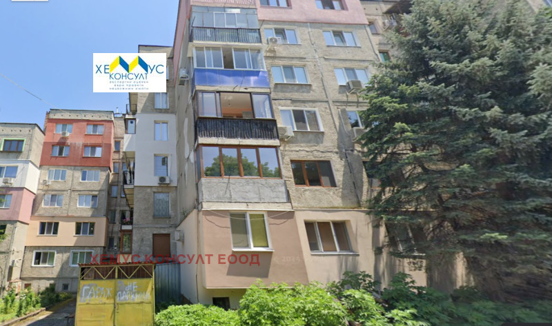 Продава 3-СТАЕН, гр. Троян, област Ловеч, снимка 1 - Aпартаменти - 47977516