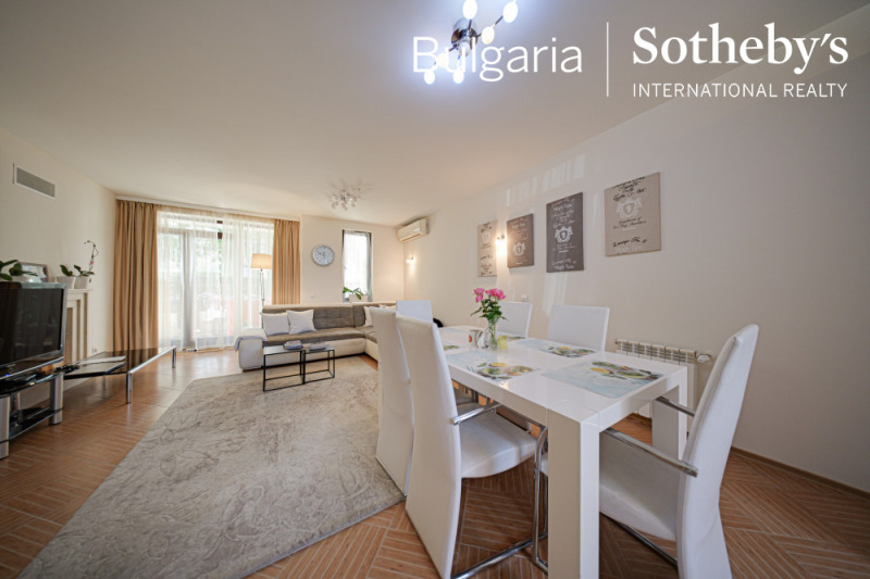 Продава  Къща град София , м-т Камбаните , 300 кв.м | 55178849