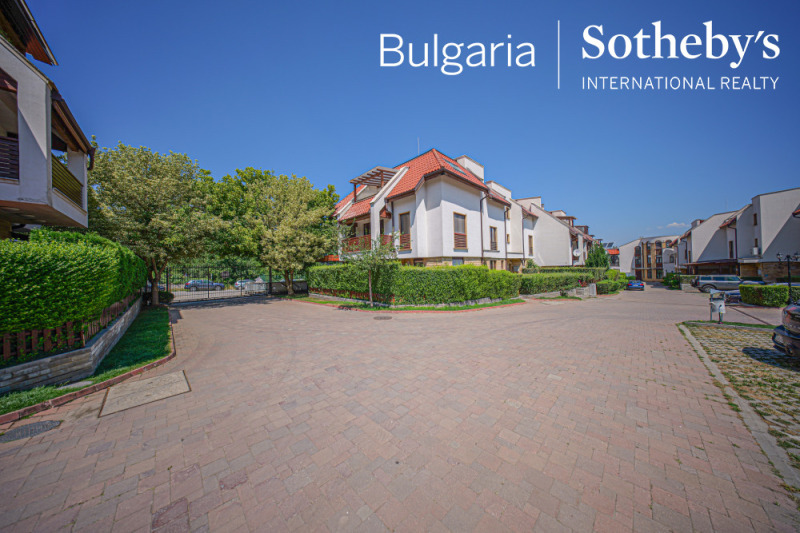 Продава  Къща град София , м-т Камбаните , 300 кв.м | 55178849 - изображение [16]