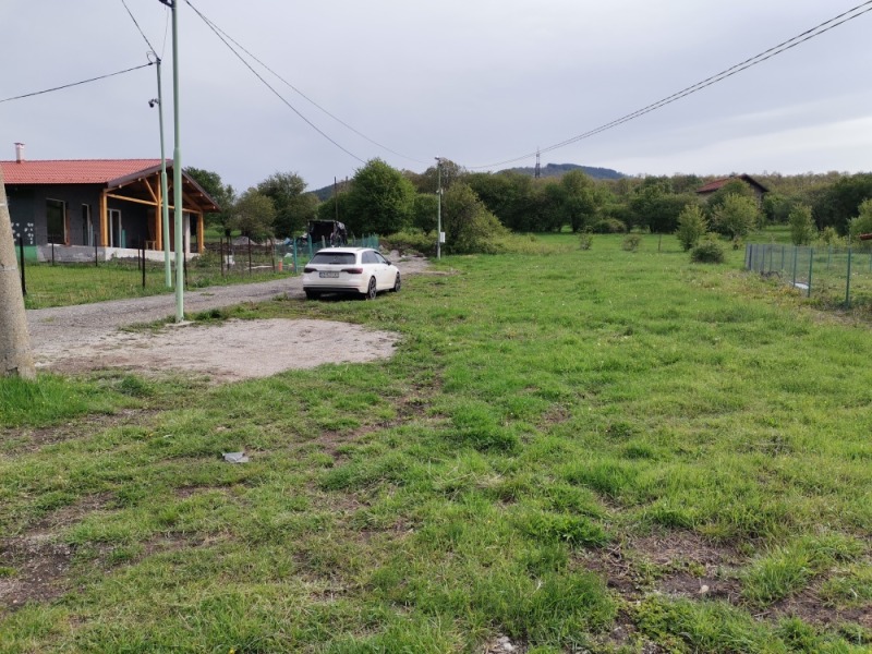 Продава ПАРЦЕЛ, с. Големо Бучино, област Перник, снимка 8 - Парцели - 53082106