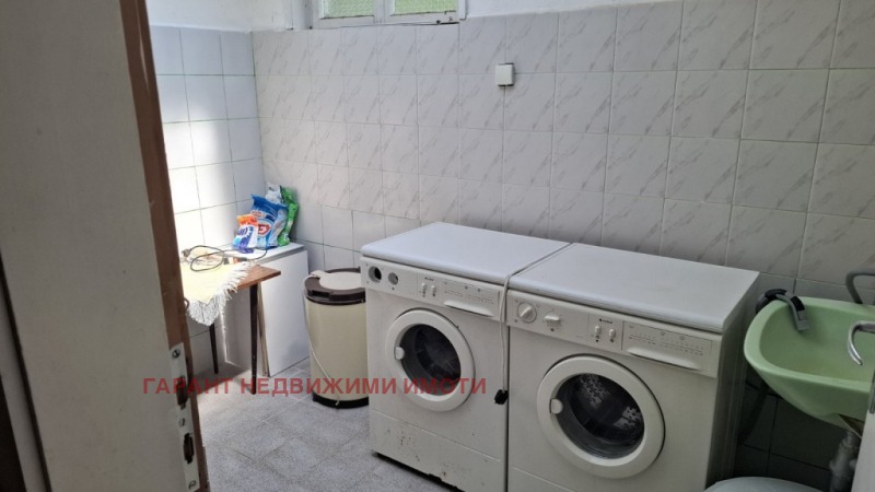 Till salu  Hus region Gabrovo , Loza , 120 kvm | 91589408 - bild [8]