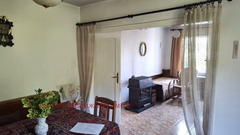 Till salu  Hus region Gabrovo , Loza , 120 kvm | 91589408 - bild [5]