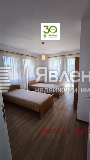 Продава КЪЩА, с. Църква, област Добрич, снимка 7 - Къщи - 54361395