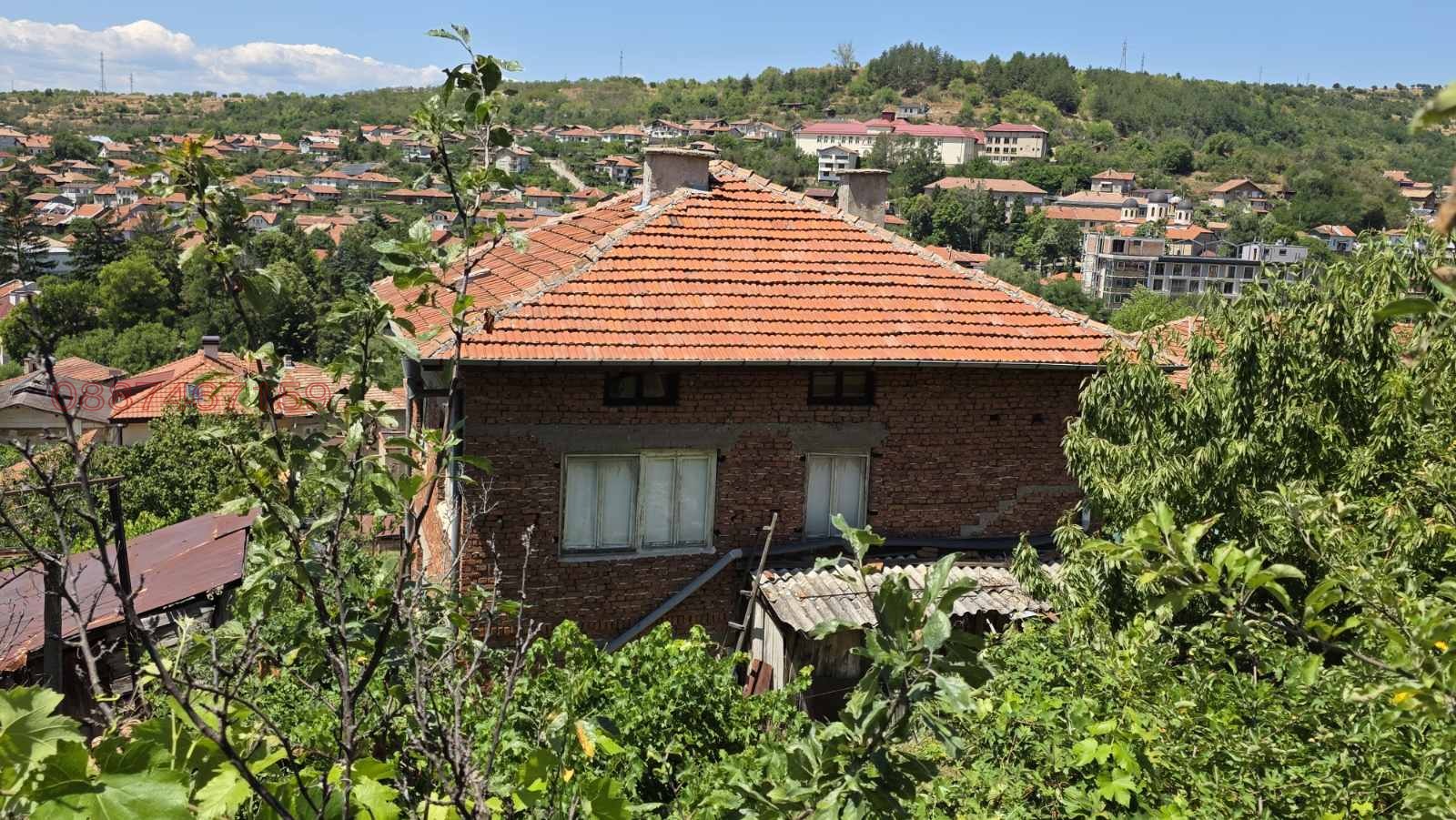Продава КЪЩА, гр. Рила, област Кюстендил, снимка 2 - Къщи - 54399611