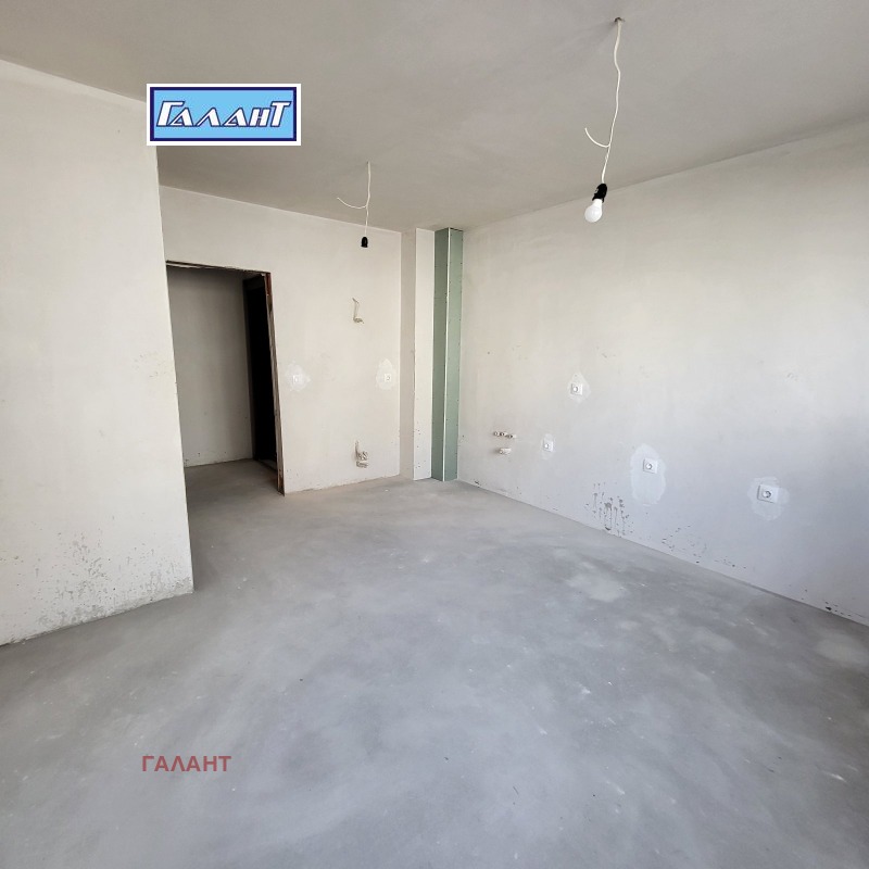 Продава 2-СТАЕН в град Варна, Възраждане 1 - 65 кв.м / 89 000 € » 174 068.87 лв., ГАЛАНТ
