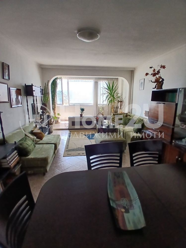 Продава  2-стаен град София , Люлин 3 , 81 кв.м | 94921372