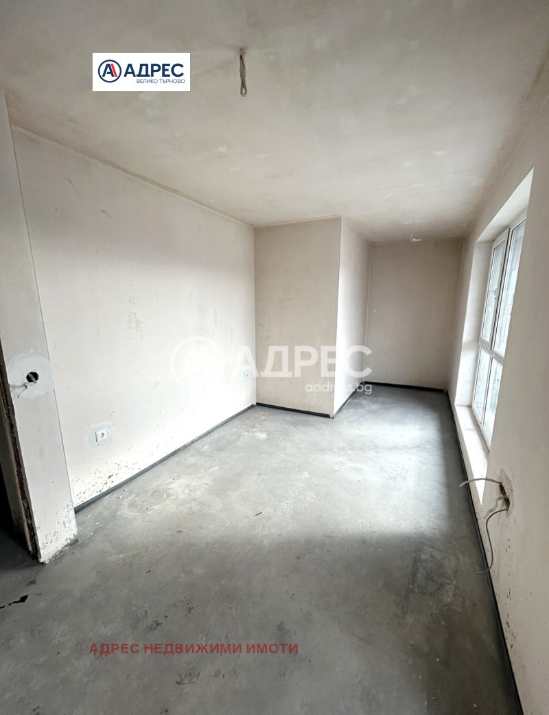 Продава 2-СТАЕН, гр. Велико Търново, Бузлуджа, снимка 2 - Апартаменти - 53259749