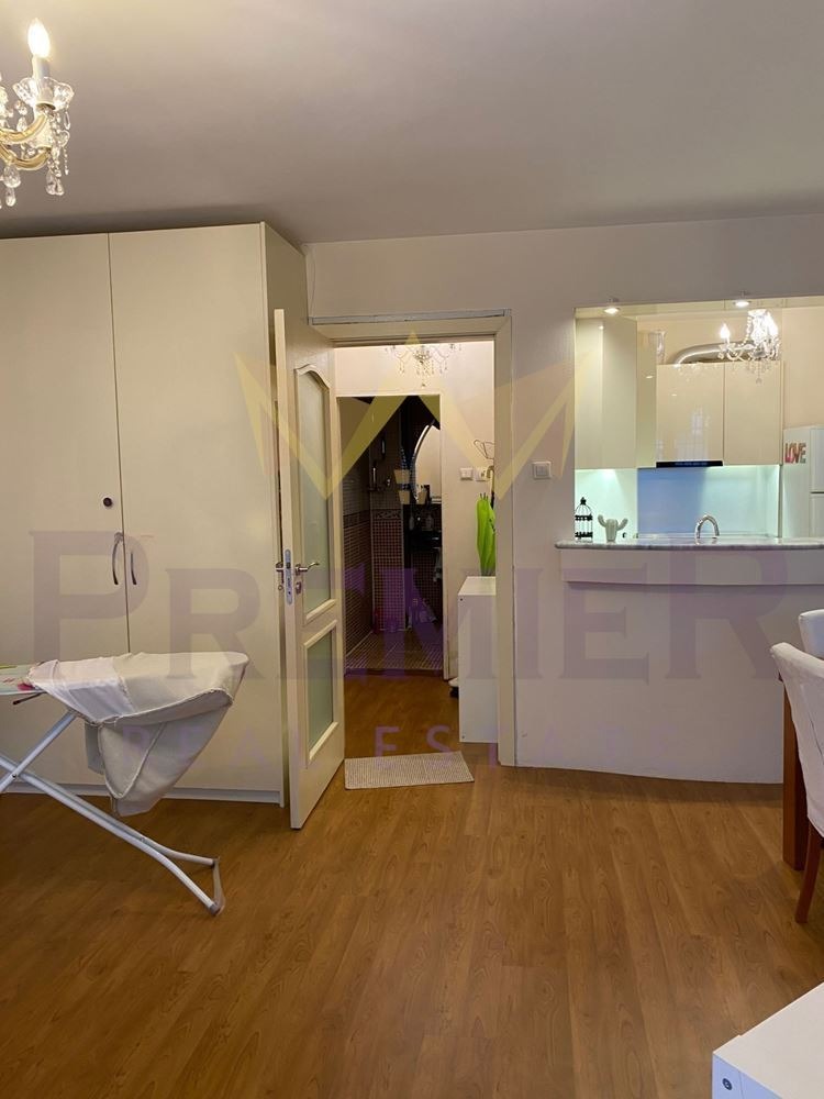 Продава 2-СТАЕН, гр. Пловдив, Кършияка, снимка 6 - Апартаменти - 55130007