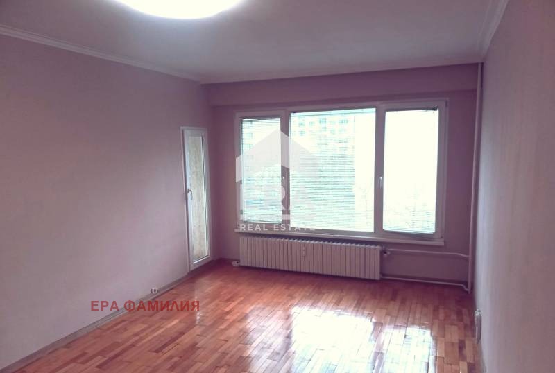 Продава 3-СТАЕН, гр. София, Света Троица, снимка 3 - Апартаменти - 53086913