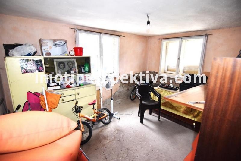 Продава ЕТАЖ ОТ КЪЩА, гр. Пловдив, Христо Смирненски, снимка 13 - Етаж от къща - 54549165