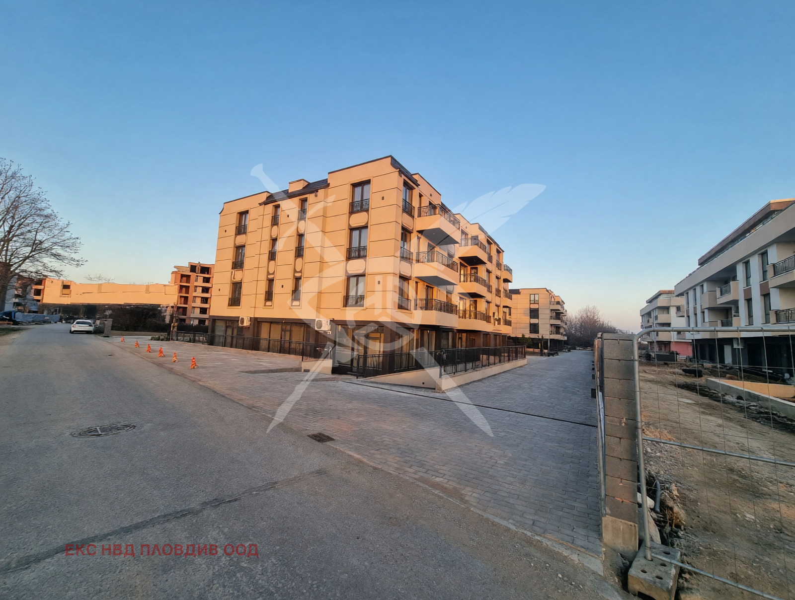 Продава  2-стаен град Пловдив , Остромила , 69 кв.м | 43509592
