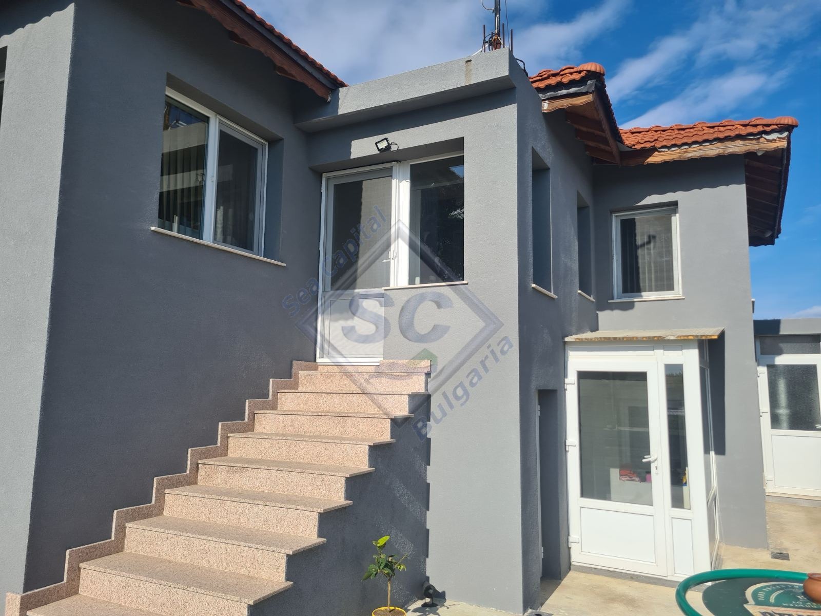 Продава КЪЩА, гр. Бяла, област Варна, снимка 2 - Къщи - 51916201