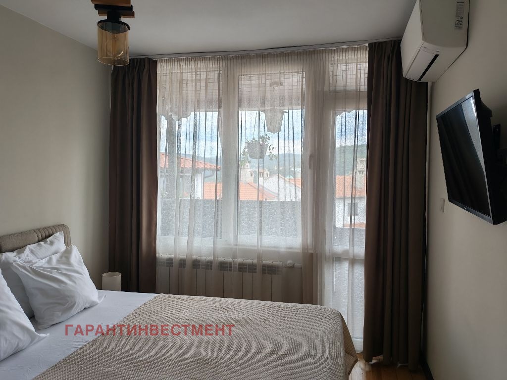 Продава КЪЩА, гр. Велико Търново, Център, снимка 9 - Къщи - 56344766