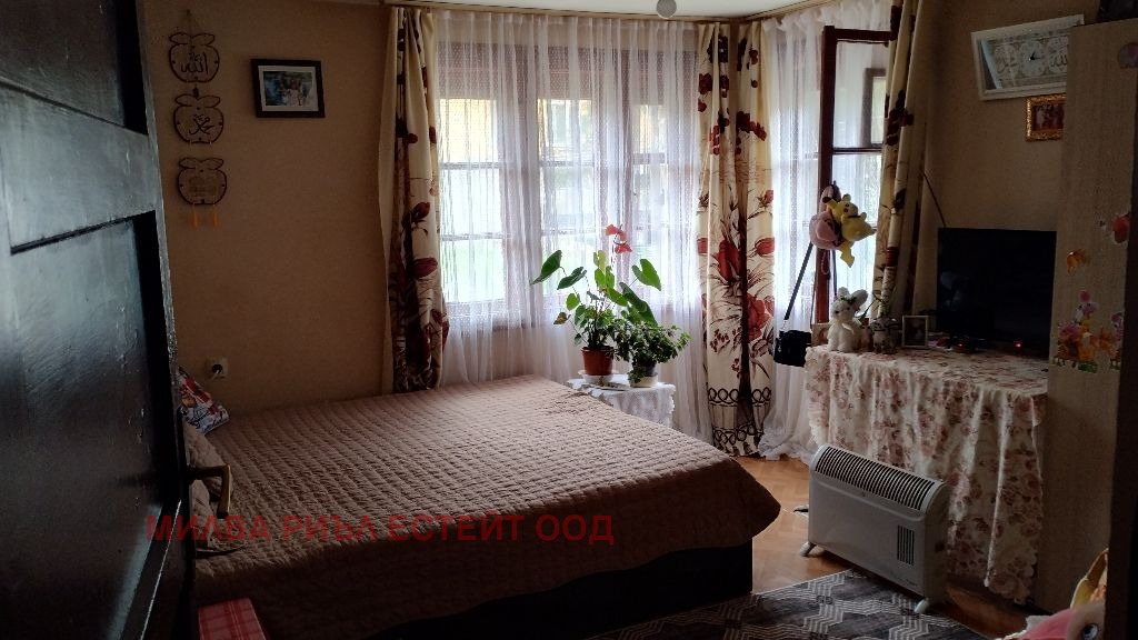 ������� ���� �� ���� | Imot.bg � ����������� 12