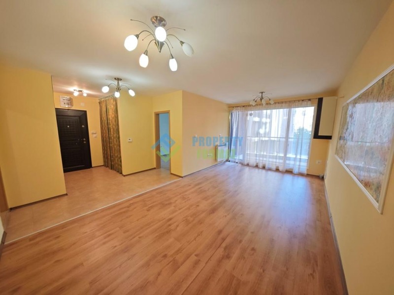 Продава  2-стаен област Бургас , гр. Поморие , 72 кв.м | 67852186