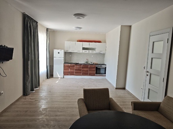 Продава 2-СТАЕН, област Бургас, к.к. Слънчев бряг • 78000 € / 152554.74 лв. • 43221448 1