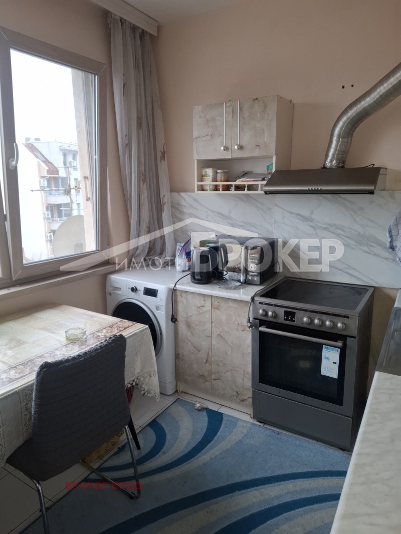 Продава 2-СТАЕН, гр. Сливен, Център, снимка 7 - Апартаменти - 53469078