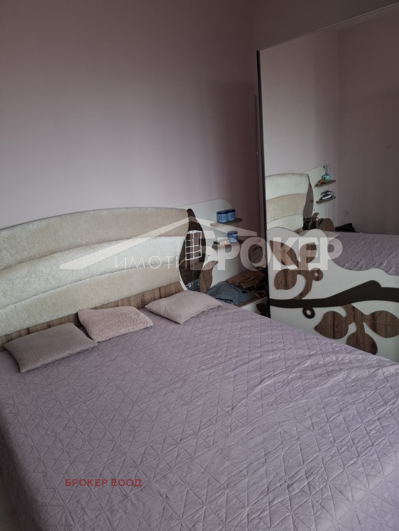 Продава 2-СТАЕН, гр. Сливен, Център, снимка 2 - Апартаменти - 53469078