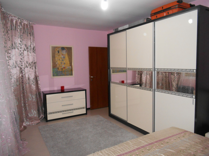 Продава 3-СТАЕН, гр. Благоевград, Широк център, снимка 4 - Aпартаменти - 48600318