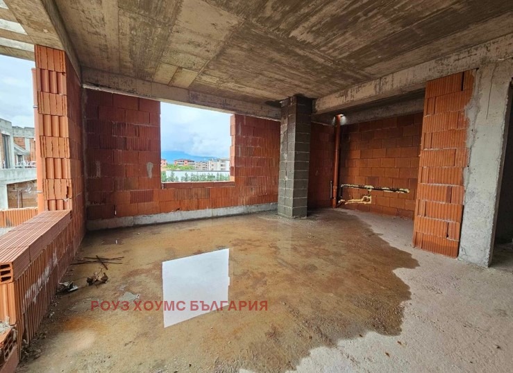 Till salu  2 sovrum Plovdiv , Ostromila , 122 kvm | 37903361 - bild [2]