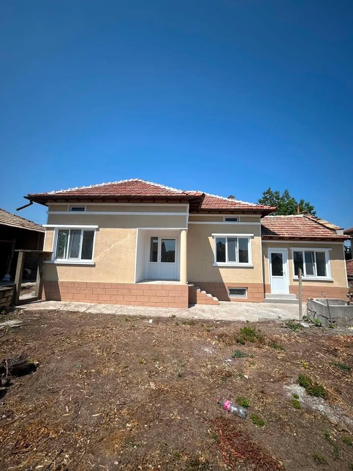 Продава  Къща област Велико Търново , с. Полски Сеновец , 100 кв.м | 78908619