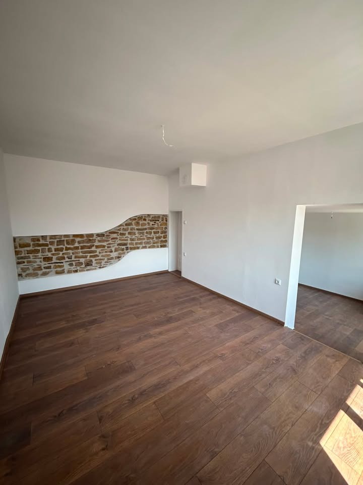 Продава КЪЩА, с. Полски Сеновец, област Велико Търново, снимка 6 - Къщи - 55772245