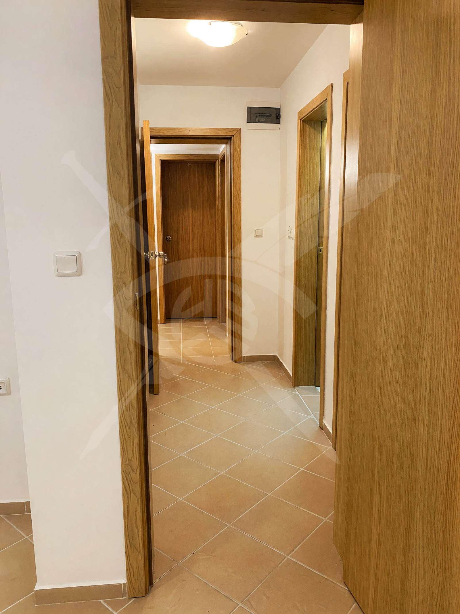 Продава 1-СТАЕН, гр. Несебър, област Бургас, снимка 2 - Апартаменти - 56370655