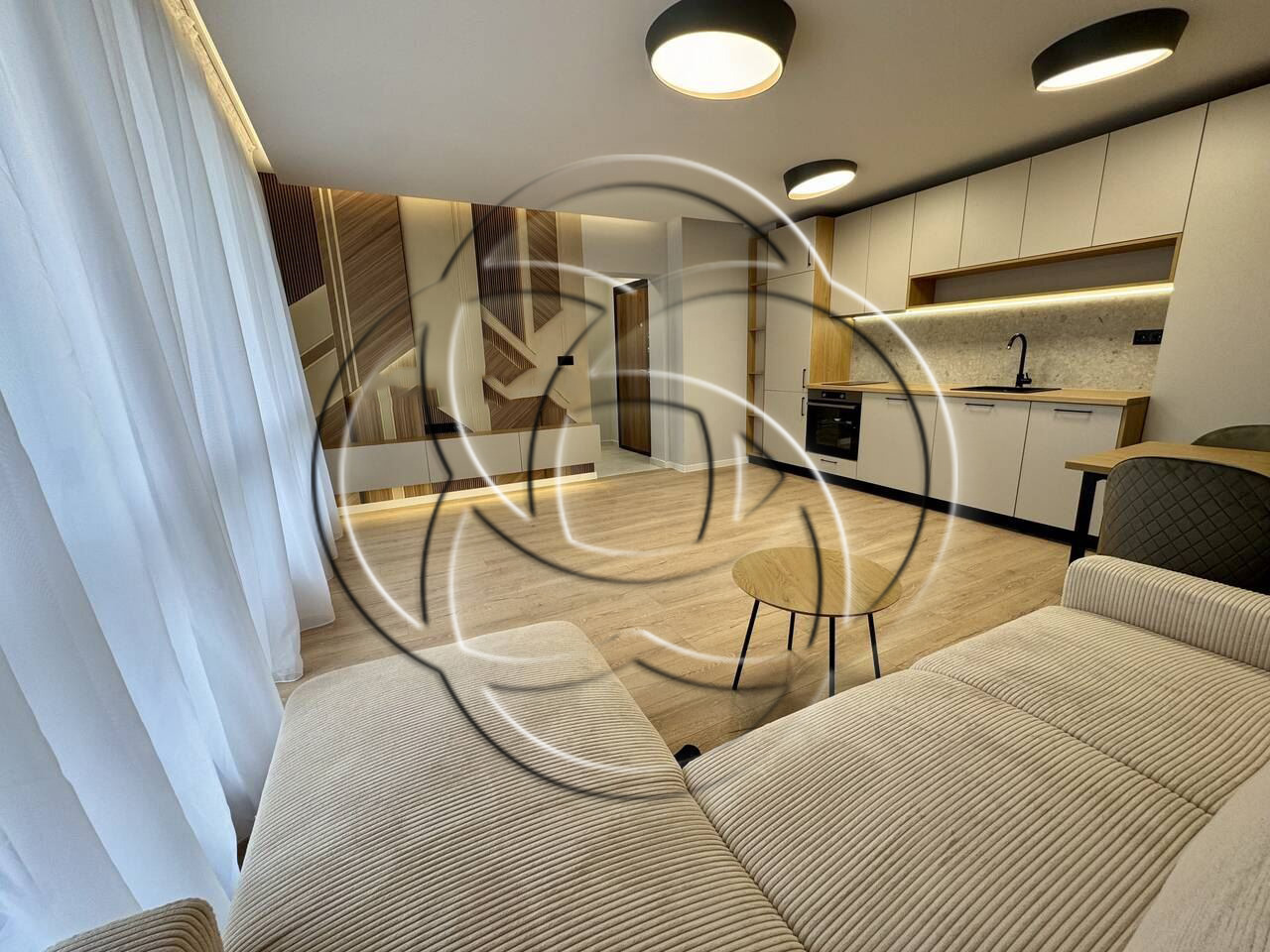 Продава 2-СТАЕН, гр. Пловдив, Остромила