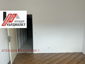 ������� 4-����� | Imot.bg � ����� ������ 9
