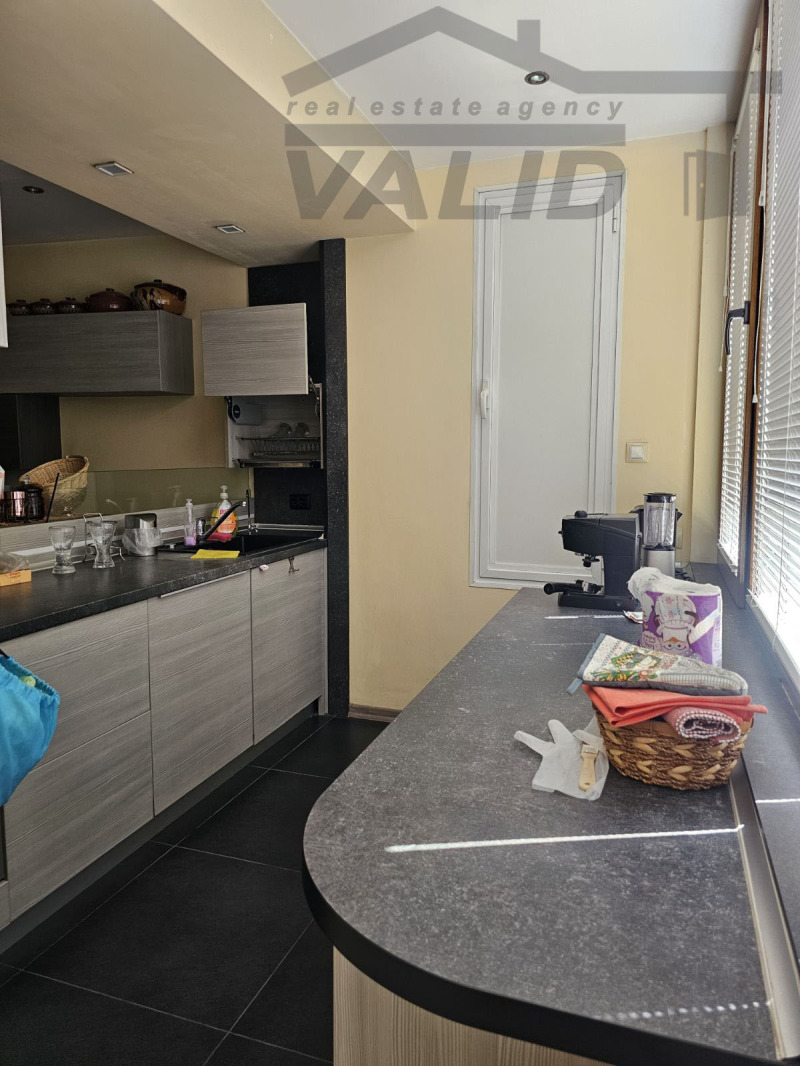 Till salu  2 sovrum Ruse , Sjirok centar , 91 kvm | 72179503 - bild [3]