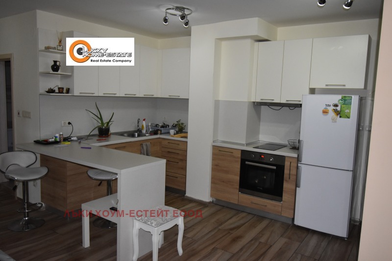 Продава 3-СТАЕН, гр. София, Център