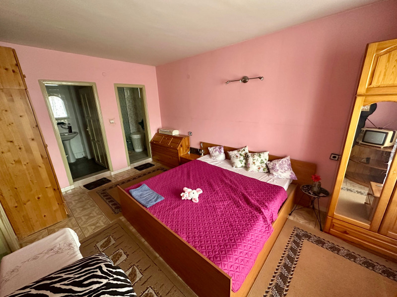 Продава КЪЩА, гр. Пазарджик, Център, снимка 15 - Къщи - 53577042