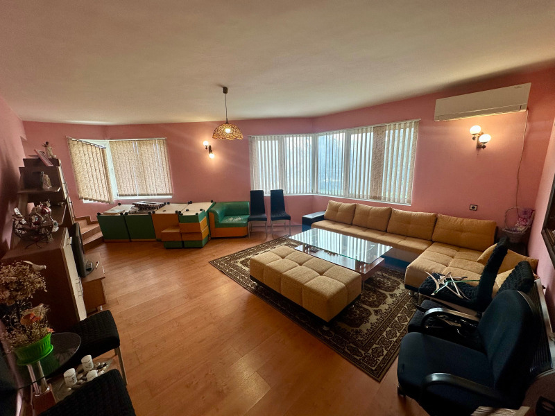 Продава КЪЩА, гр. Пазарджик, Център, снимка 9 - Къщи - 53577042