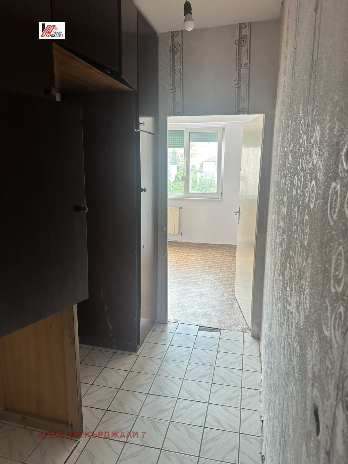 Продава 4-СТАЕН, гр. Кърджали, Възрожденци, снимка 11 - Апартаменти - 55135072