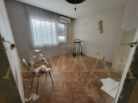 2 soverom Hristo Smirnenski, Plovdiv