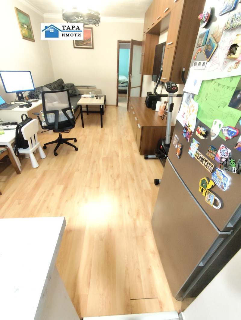 Продава 3-СТАЕН, гр. София, Сухата река, снимка 2 - Апартаменти - 52522463