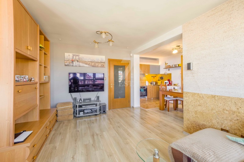 Продава  4-стаен град София , Редута , 106 кв.м | 35828256 - изображение [3]