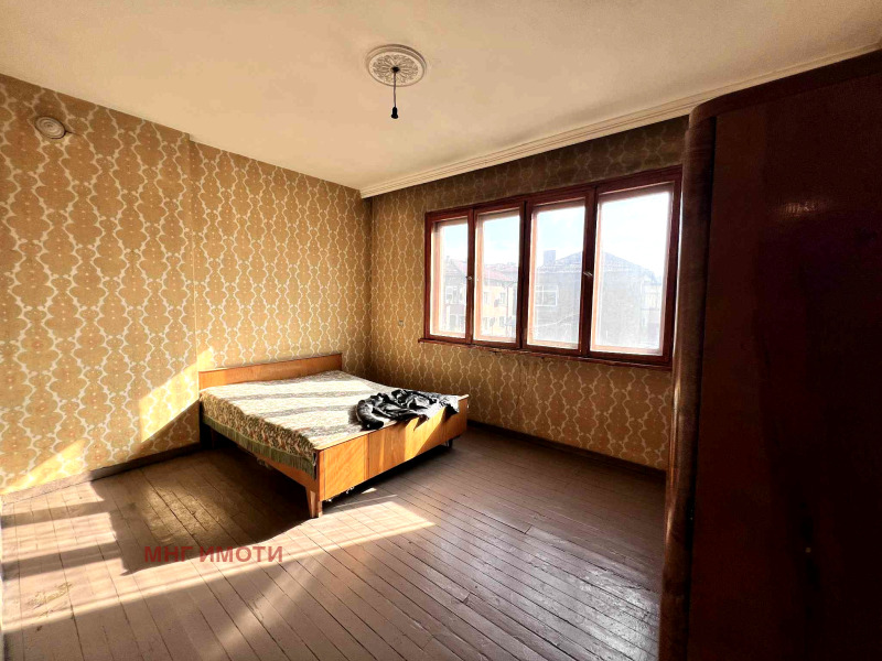 Продава МНОГОСТАЕН, гр. Пловдив, Младежки Хълм, снимка 7 - Апартаменти - 53030973